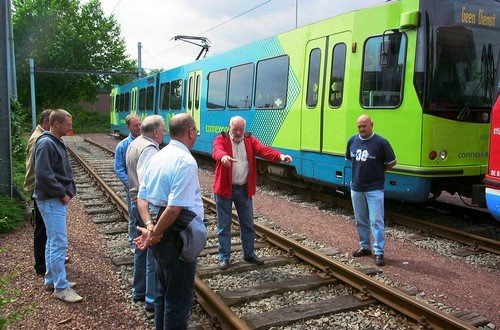 adadviseertomhemtussenderailstehouden.jpg