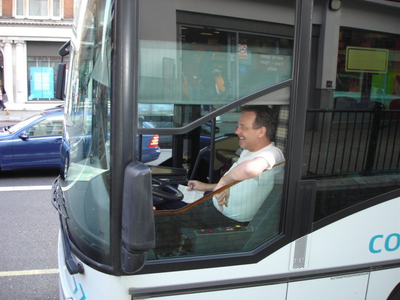 ookchauffeurwimvoeltzichlekkerontspannen.jpg