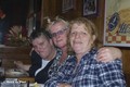163 - De 3 zusjes hebben het prima naar hun zin. Ria, Wilma en Hennie in beeld Picture 166