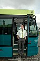 Antonio - Bij een van de laatste echte bussen.jpg Antonio - Bij een van de laatste echte bussen.jpg
